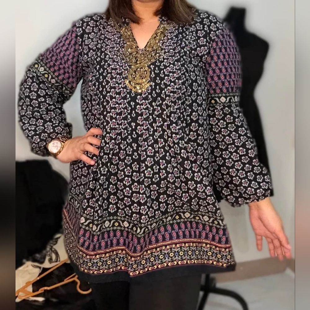 Style Co Tunic Top Black Geo Print Boho Embellished Neck Bell Sleeves